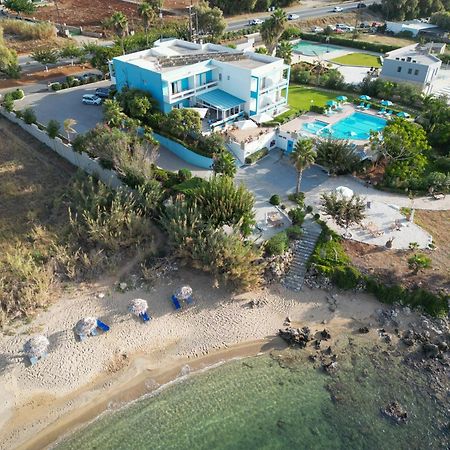Kanakis Blue Beach Apartments Petres  Экстерьер фото