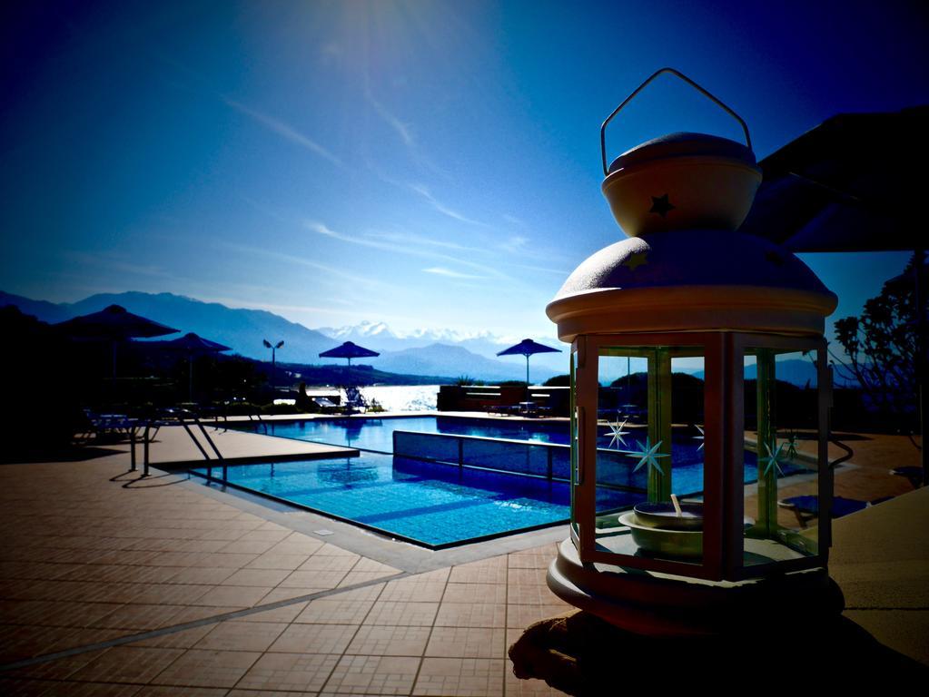 Kanakis Blue Beach Apartments Petres  Экстерьер фото