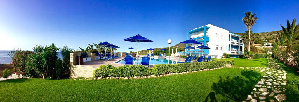 Kanakis Blue Beach Apartments Petres  Экстерьер фото