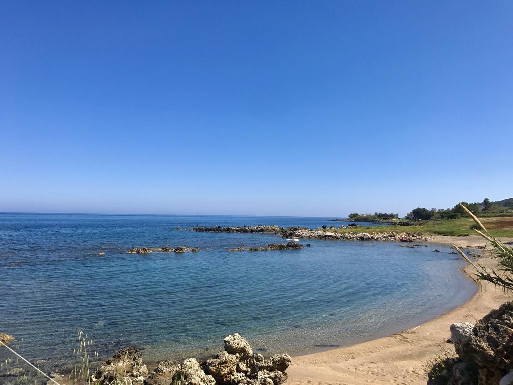 Kanakis Blue Beach Apartments Petres  Экстерьер фото